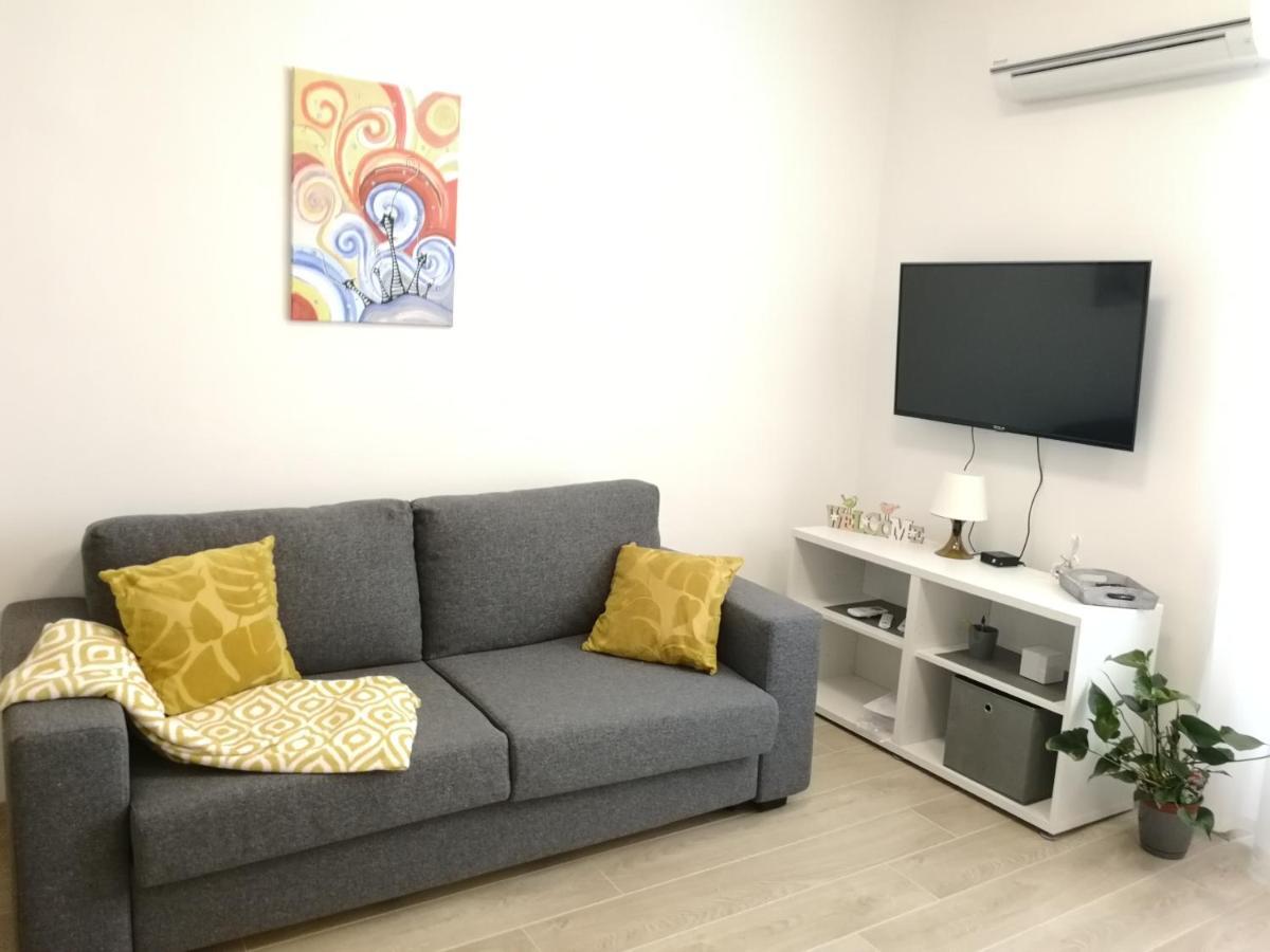 Apartments B&M Sežana エクステリア 写真